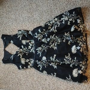 NEW Homecoming Black/Cream Dress